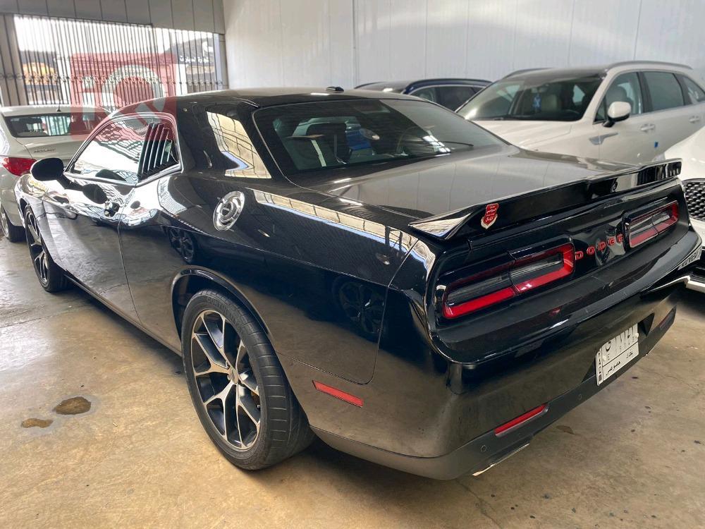 Dodge Challenger
